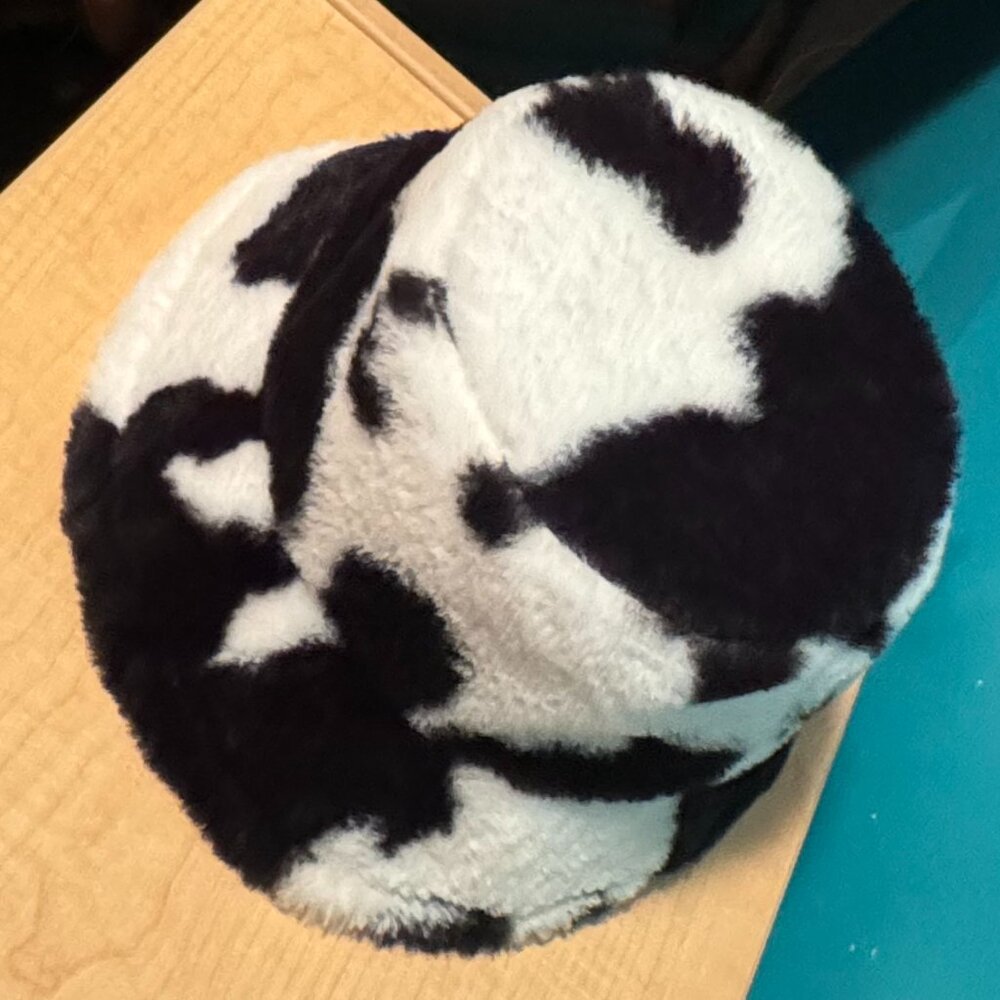 Bucket Hat - faux fur - cow print